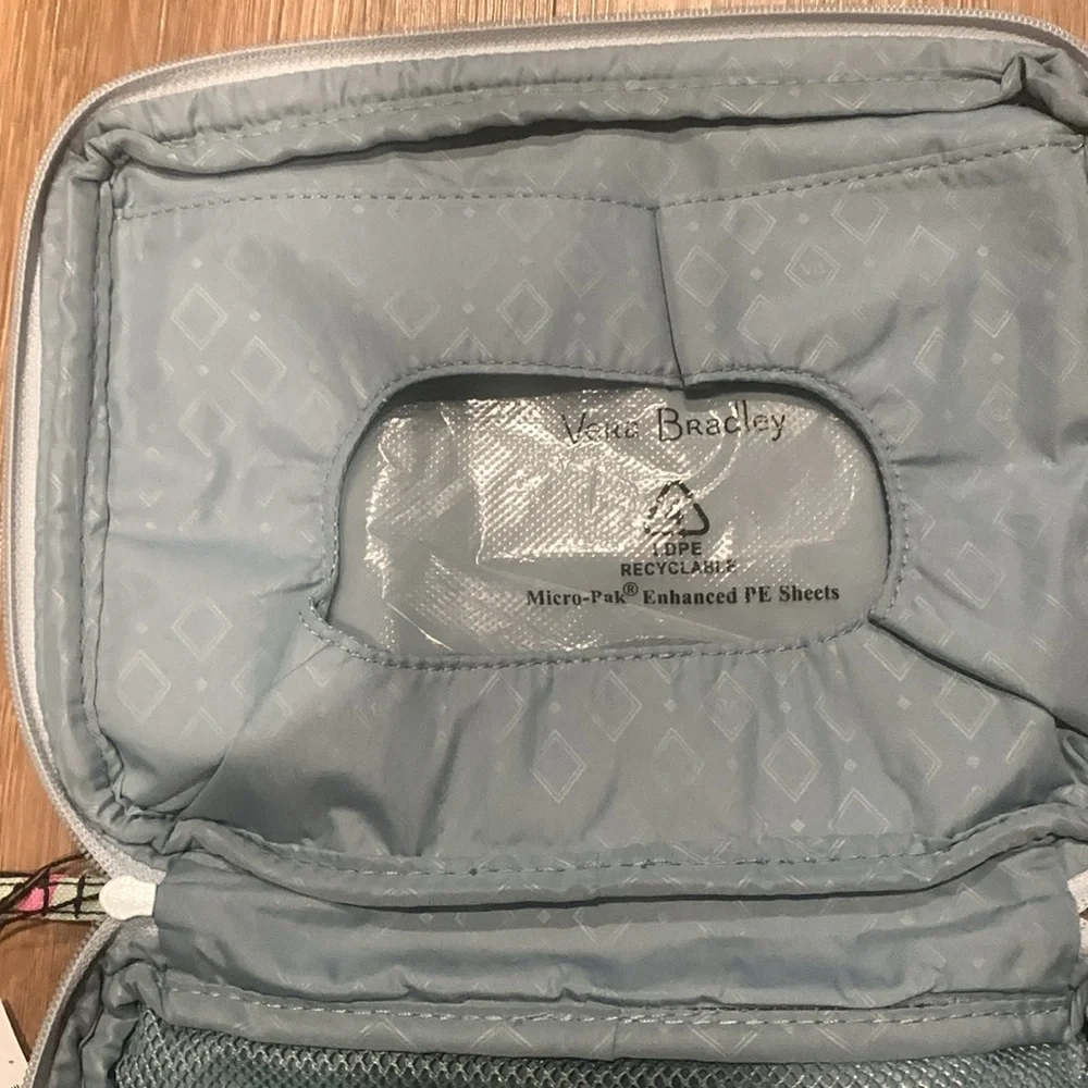 Vera Bradley stow your